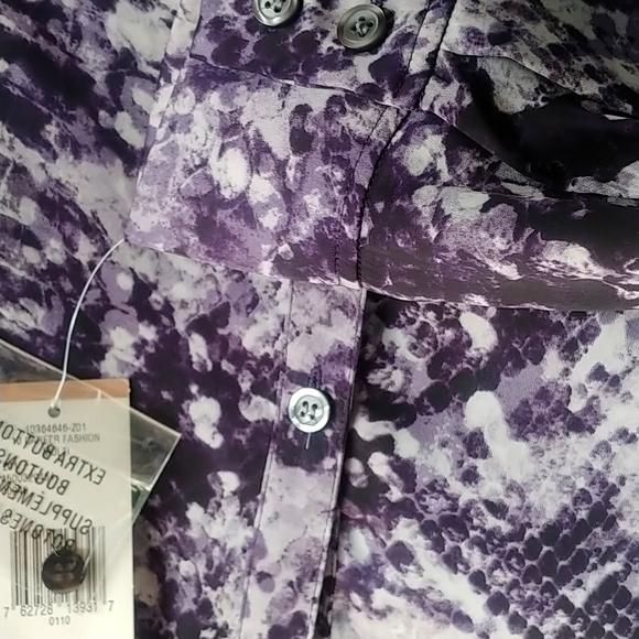 Jones New York Animal Print Blouse - Picture 7 of 9